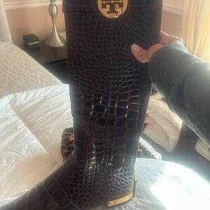 Tory Burch Brown Croc-Embossed Winter Boots